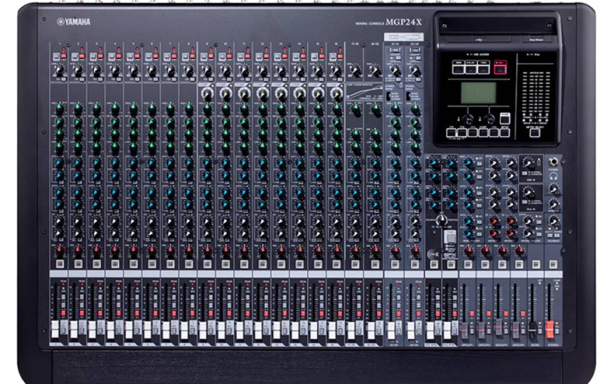 Console de mixage professionnelle Yamaha MGP24X